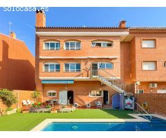 Se vende chalet en el centro de Cambrils