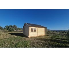 Venta de Finca Rústica en Pont dAlentorn, Tarragona - 13000 m² con Casita