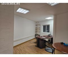¡Gran oportunidad! Nave industrial en alquiler en Reus