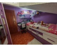AOC VENDE ÁTICO 2 HAB, 1 BAÑO CON BAÑERA HIDROMASAJE Y COCINA INDEPENDIENTE