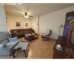 AOC VENDE CHALET EN ILLESCAS, 4 HABITACIONES, 3 BAÑOS, GARAGE Y PATIO EXTERIOR E INTERIOR