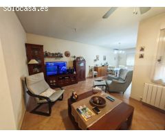 AOC VENDE CHALET EN ILLESCAS, 4 HABITACIONES, 3 BAÑOS, GARAGE Y PATIO EXTERIOR E INTERIOR