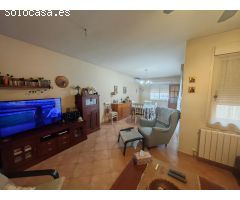 AOC VENDE CHALET EN ILLESCAS, 4 HABITACIONES, 3 BAÑOS, GARAGE Y PATIO EXTERIOR E INTERIOR