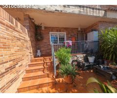 AOC VENDE CHALET CON 4 DORMITORIOS, 3 BAÑOS, AMUEBLADO Y COCINA TOTALMENTE EQUIPADA