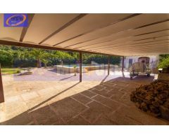 ESPECTACULAR CHALET INDEPENDIENTE CON 1600 m2 DE PARCELA