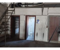 LOCAL MAS PARCELA  EN VENTA