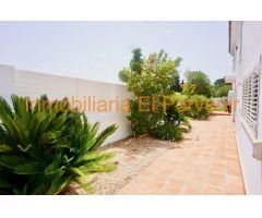 Chalet en Alquiler en Los Torrentes, Valencia