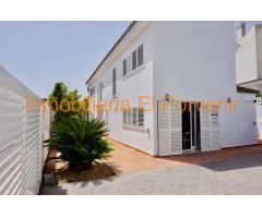Chalet en Alquiler en Los Torrentes, Valencia