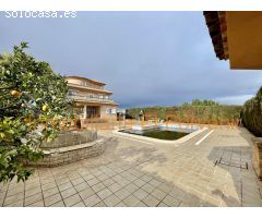 Chalet en Venta en Los Torrentes, Valencia