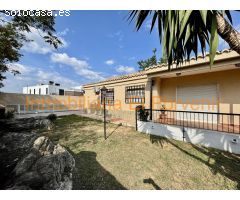 Chalet en Alquiler en Los Torrentes, Valencia