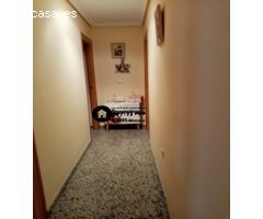 INMOBILIARIA TEJARES VENDE PISO  BAJO EN LA RODA