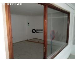 INMOBILIARIA TEJARES VENDE EXCELENTE LOCAL COMERCIA- ZONA CENTRO