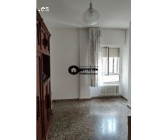 INMOBILIARIA TEJARES VENDE PISO ZONA CENTRO-CARRETAS