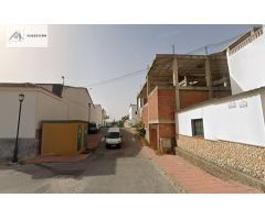 Suelo Urbano con obra parada en Ronda
