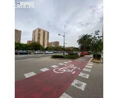 Garaje en Alquiler en Valencia de las Torres, Valencia