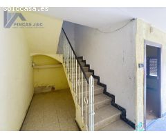 Casa para actualizar en Torres de Berrellen
