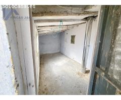 Casa para actualizar en Torres de Berrellen