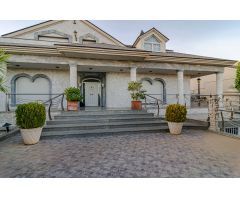 Chalet de lujo en la Aparecida, Orihuela en Parcela de 823 m2