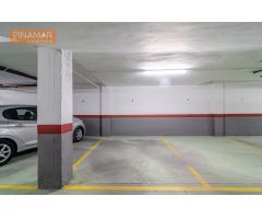 Tu coche merece estar aquí: Plaza de Garaje en el corazón de Santomera