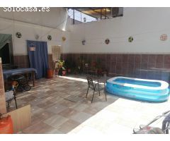 GRAN CASA EN EL CERRO