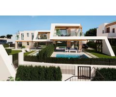 Mallorca, Cala Ratjada, pareado de lujo con jardín y piscina en venta