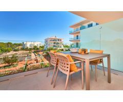 Mallorca, Cala D´Or, piso de obra nueva con piscina comunitaria y jardin privado cerca de la marina