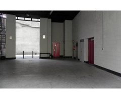 Venta Oficina en C/ Julián Camarillo