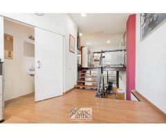 Local duplex en Paseo Picasso