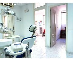 Clínica dental en funcionamiento. Licencia y dotación completa. Local de 150 m2. Zona Ciudad Lineal.