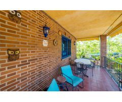 Chalet independiente. Urb. Las Fuentes, Fuentenovilla, Guadalajara.37Om2, 4d, 4b, garaje y piscina.