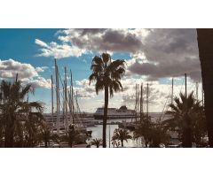 Apartamento de lujo con vista al mar en Paseo Maritimo
