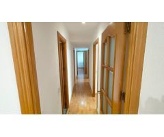 TORRELODONES PUEBLO. CUATRO HABITACIONES EN PRIMERA PLANTA CON DOS BAÑOS. GARAJE Y TRASTERO