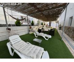 Chalet Independiente en Colmenar de Oreja. Construido hace 3 años, para entrar a vivir y posibilidad
