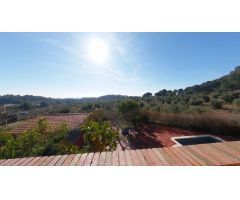 CHALET EN URB PLANES DEL PUIG DE CASTELLVELL DEL CAMP