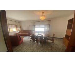 CASA EN VENTA EN ALCANAR