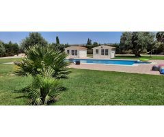 CHALET CON TERRAZA, BARBACOA, JARDÍN Y PISCINA EN PURIAS - LORCA
