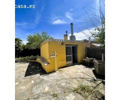 VENTA - 175.000€ - CHALET CON PISCINA VILLENA