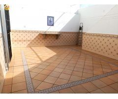 CASA EN LEPE