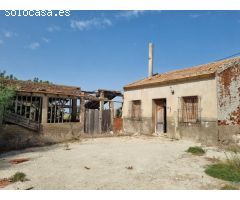 casa para reformar con 7500 m2 de parcela