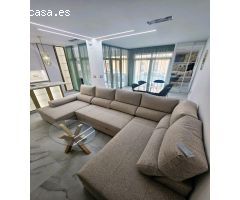 Preciosa planta baja totalmente reformada zona centro playa de 3 dormitorios y 2 baños