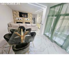 Preciosa planta baja totalmente reformada zona centro playa de 3 dormitorios y 2 baños