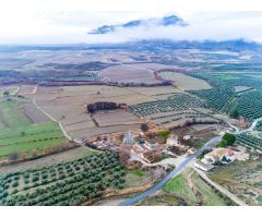 CORTIJO CERCA DE BENAMAUREL