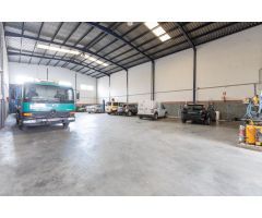 SE VENDE NEGOCIO RENTABLE EN LOJA (OPCION TRASPASO O ALQUILER)