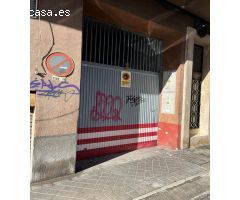 Plaza de garaje junto calle Alhamar
