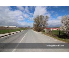 Terreno industrial en Venta en Aranguren, Navarra