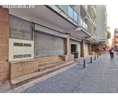 VENTA LOCAL COMERCIAL/OFICINAS JUNTO A PLAYA CANTERAS Y PARQUE SANTA CATALINA.