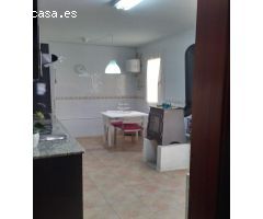 Se vende apartamento con terraza en Playa La Mora , Tarragona