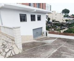 CASA EN VENTA EN CERVELLÓ, DISTRIBUIDA EN DOS VIVIENDAS.