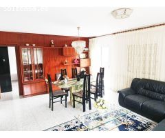 CASA EN VENTA EN CERVELLÓ, DISTRIBUIDA EN DOS VIVIENDAS.