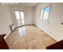 GRAN PISO ALQUILER 4 HABITACIONES EN EL CENTRO DE SANT FELIU